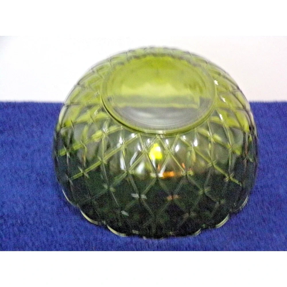 Vintage Indiana‎ Green Glass Candy Bowl with Scalloped Edges on Pedestal